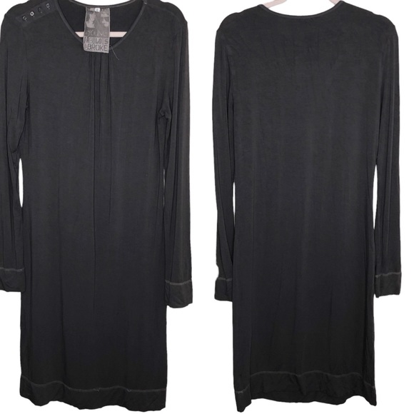Young Fabulous & Broke Long Sleeve Shift Dress